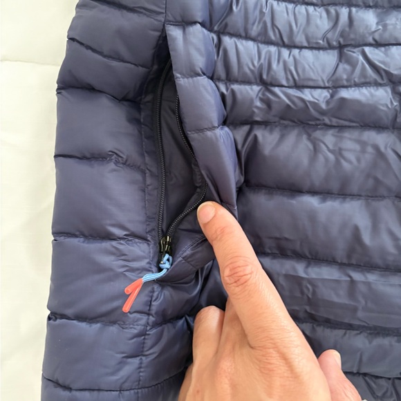 Cotopaxi Puffer Down Vest - Blue, Red, Orange - XL - Unisex - Very Gently Used - Picture 3 of 8